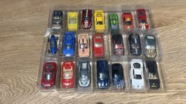 Hot wheels Ferrari métalique 21 miniatures