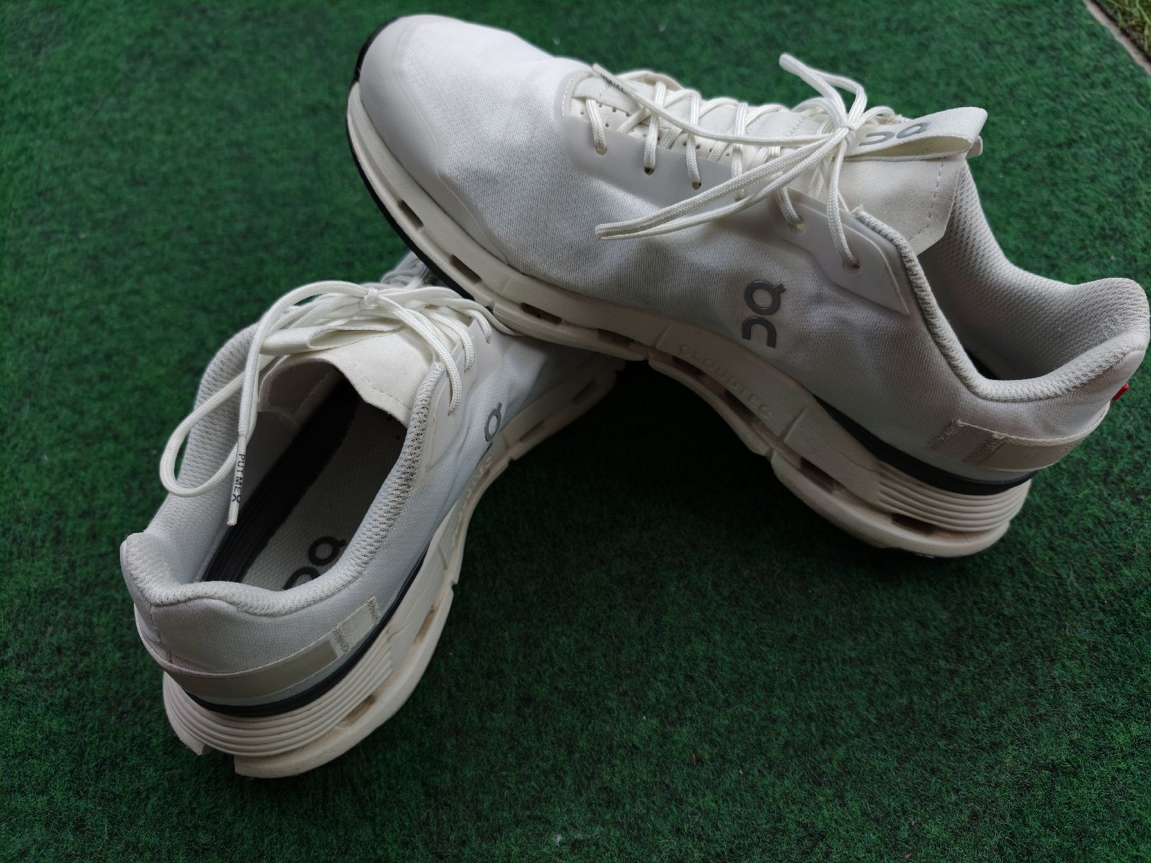 On Scarpe da uomo: On Schuhe Herren – Usato da Schwyz venduto da kur_77vh 1