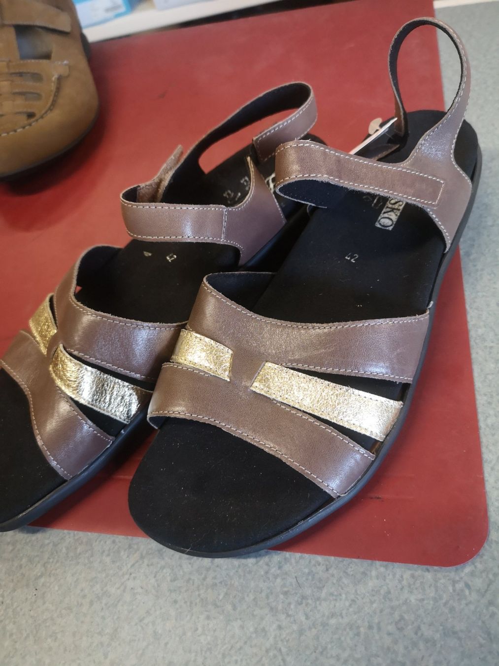 Helvesko Chaussures femmes: Helvesko ladysko – Neuf avec emballage d'origine à Möhlin par Highwaytom