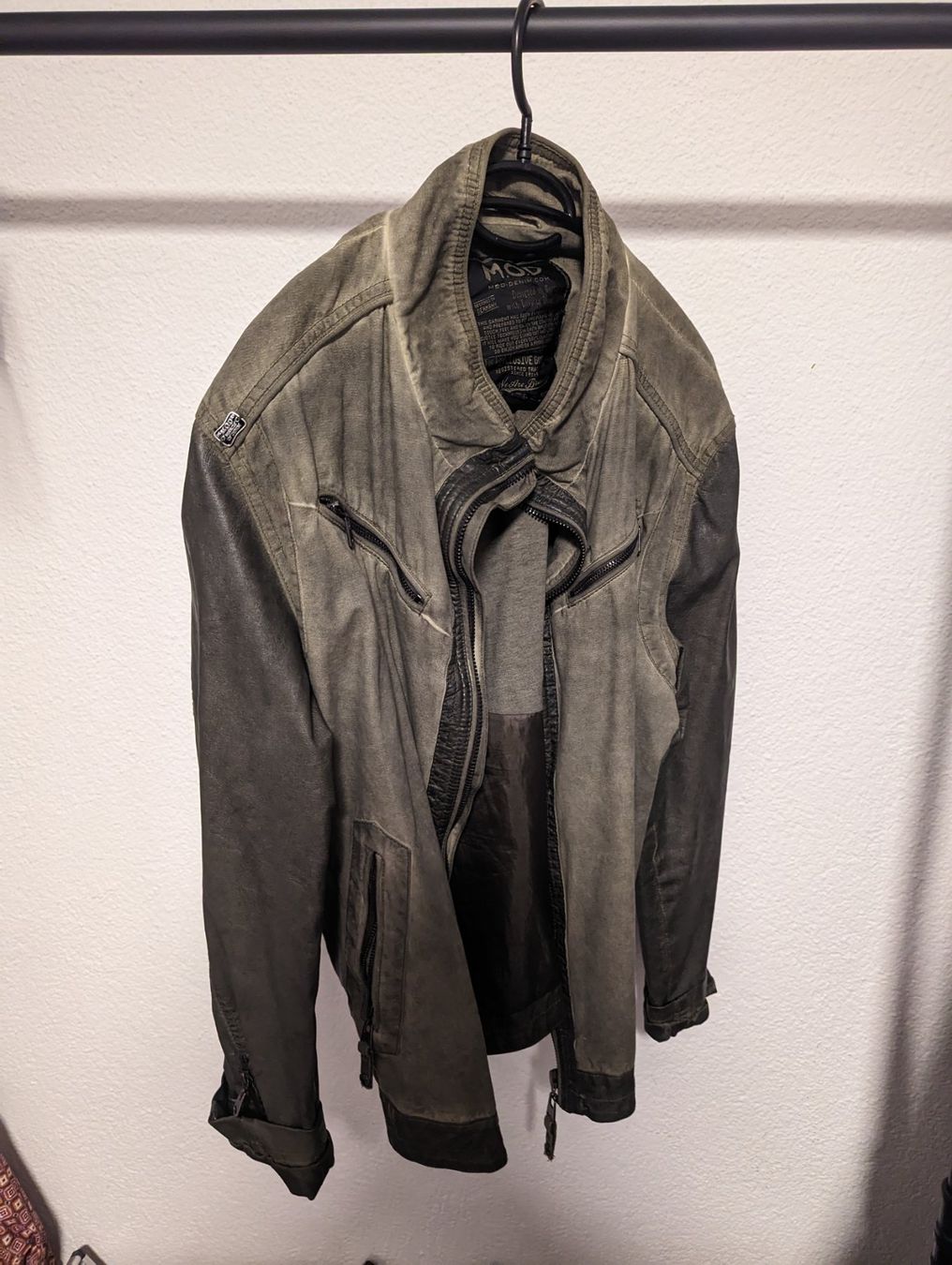 Giacche: M.O.D Jacke / L / Men – Usato da Ittigen venduto da Deriento