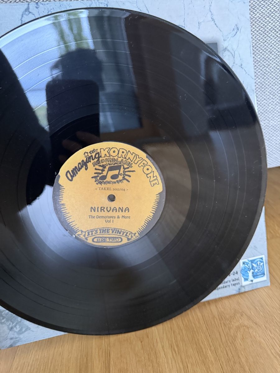 Dischi in vinile: Nirvana Vinyl - The Demotapes & More Vol. 1 – Usato da Bern venduto da Amylee1999 2