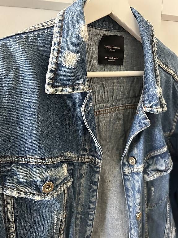 Vestes: Jeansjacke – D'occasion à Basel par Annalaura7 2