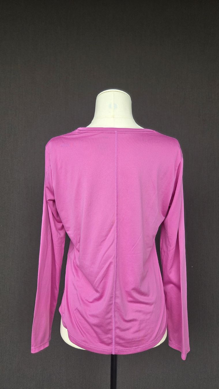 Nike Top: Sport Langarmshirt von Nike in S – Nuovo (secondo la descrizione) da Kreuzlingen venduto da MeinKleinesAtelier 1