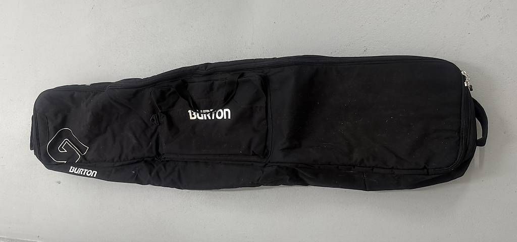 Taschen: Audi Ski Bag. neuwertig  – Gebraucht aus Dübendorf von lilasonderbar 2