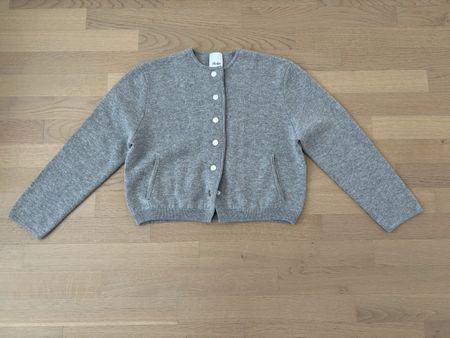 Allude Wolle Kaschmir Strickjacke grau in L, gefühlt wie M