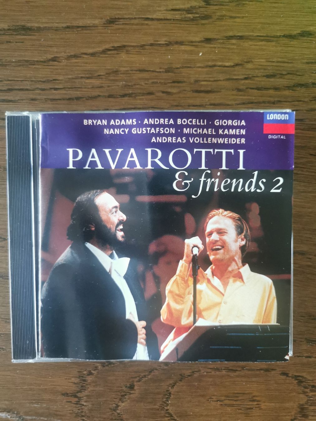 CD: CD pavarotti & friends – Usato da Kerzers venduto da evsen