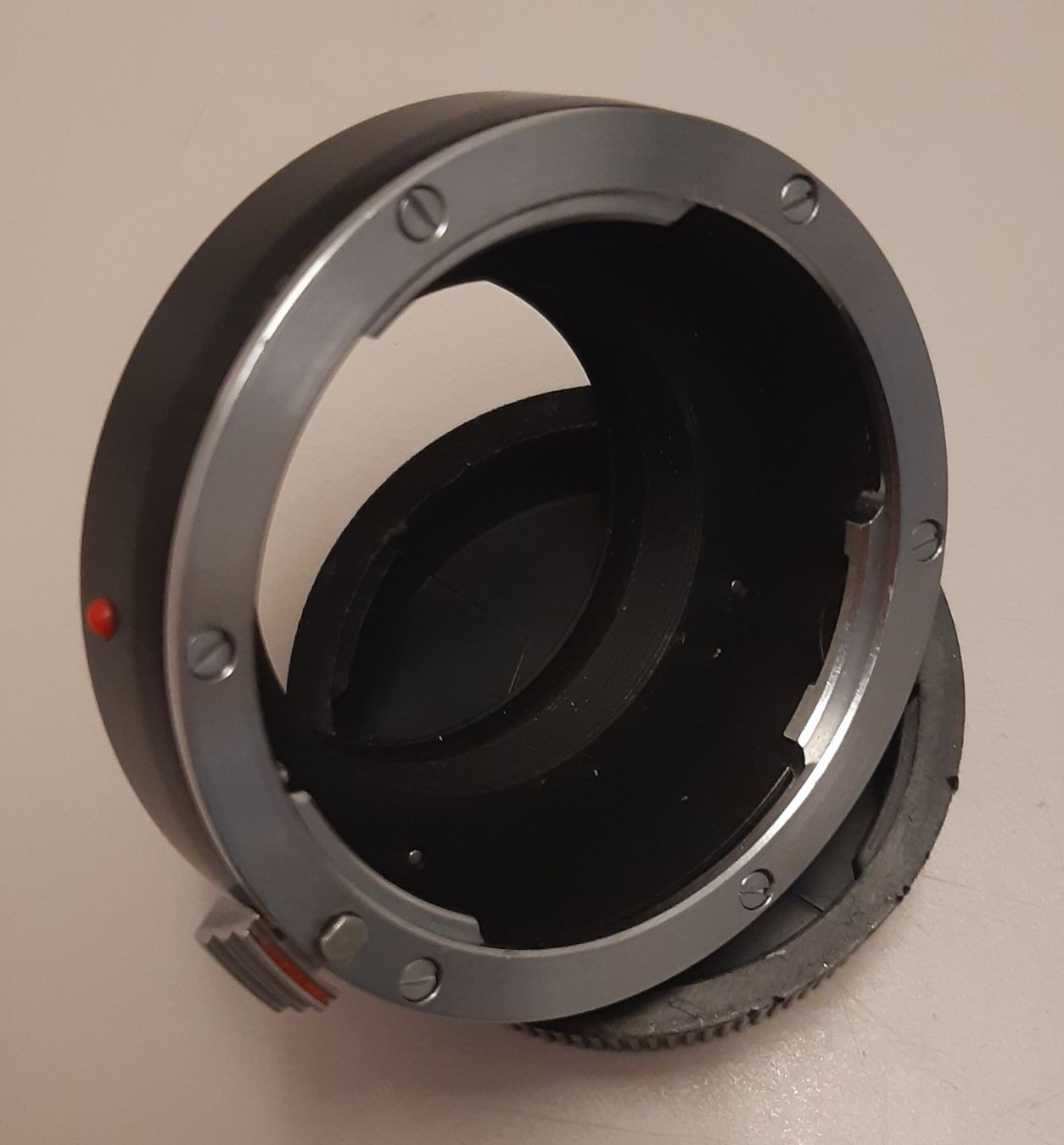 Leitz Adattatori foto: Leitz Adapter 22228-500934 mit Front- und Rückdeckel – Usato da Biel/Bienne venduto da Jumajo 4