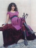 Original Autogramm von JENNIFER BEALS auf Großfoto