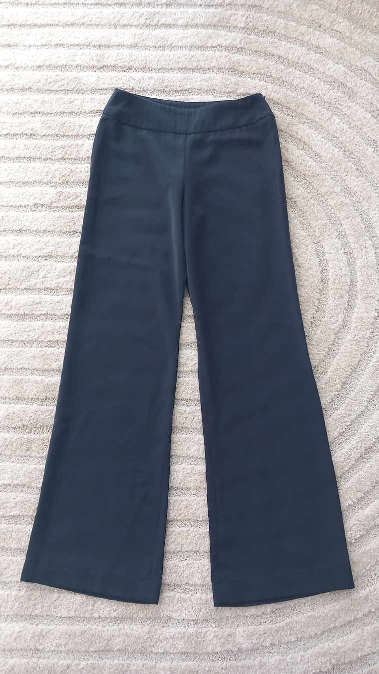 Pantaloni: Marlene Hose gr 32/xs, schwarz – Usato da Eggersriet venduto da Taylorjam