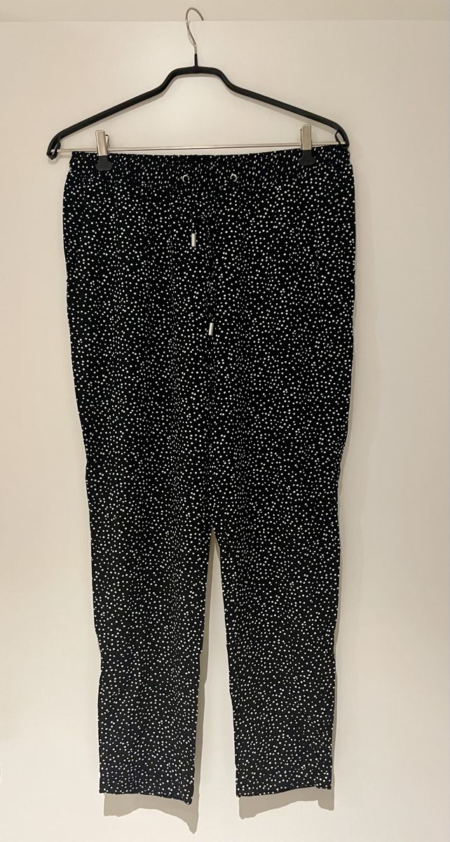 Pantalons: Luftige Sommerhose – D'occasion à Chur par buc_6tcp
