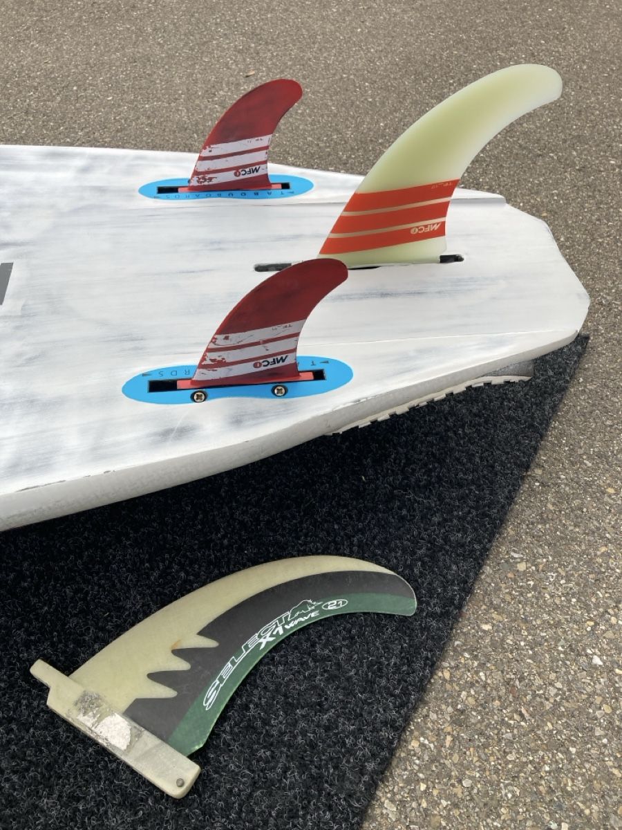 Tavole da surf e di nuoto: Windsurfboard Tabou Pocket Wave Ltd. 77l – Usato da Männedorf venduto da lendle88 3