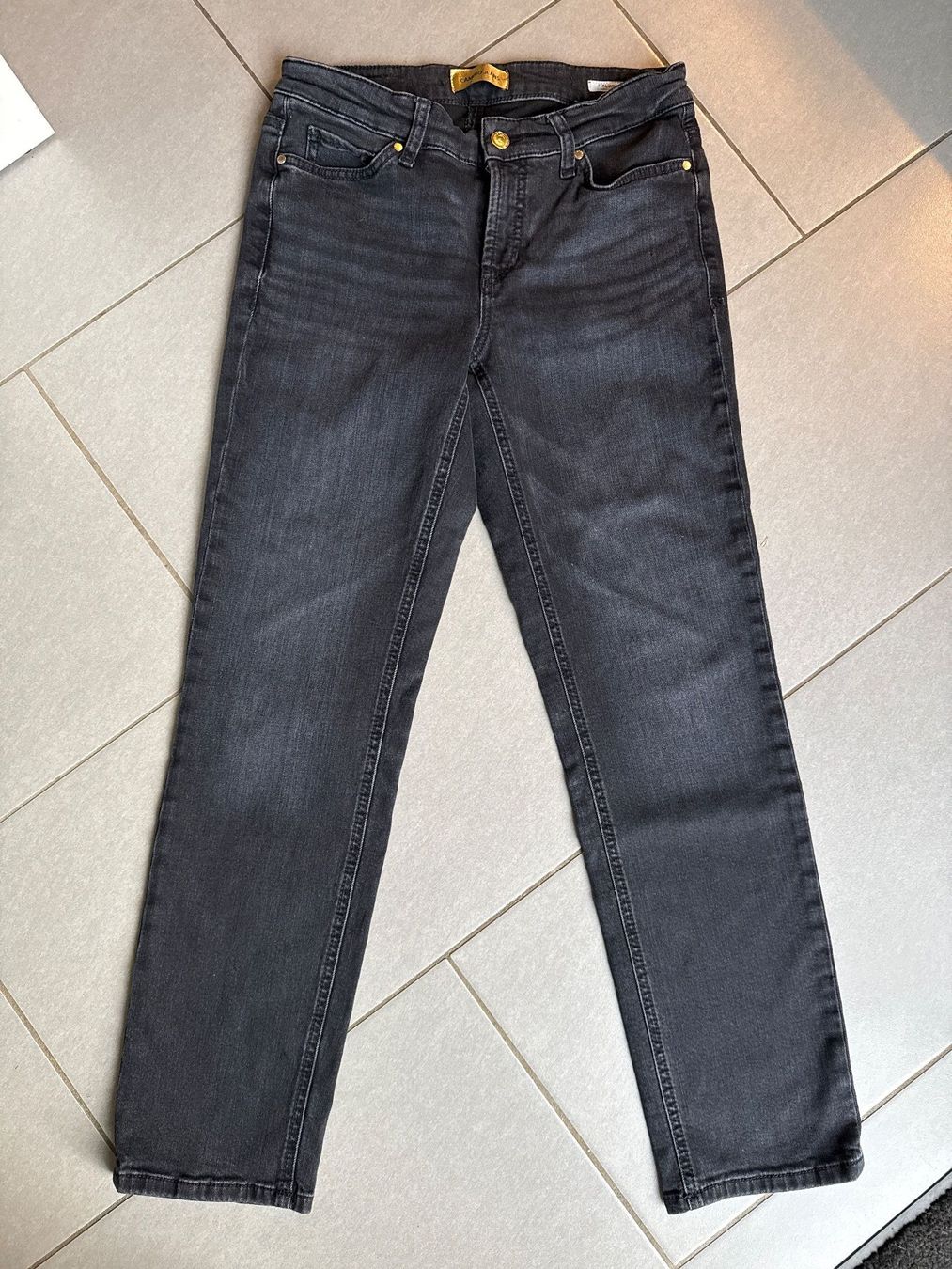 Cambio Jeans: Cambio Jeans Grösse 36 - stretch - Top Zustand – Usato da Basel venduto da jetzt-wird-gemistet 1