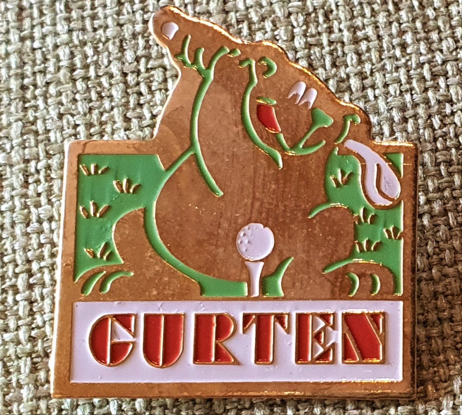 Placchette & Badge: J907 - Pin Gurten Bier Bär Golf – Usato da Reinach BL venduto da Boston-Verkauf