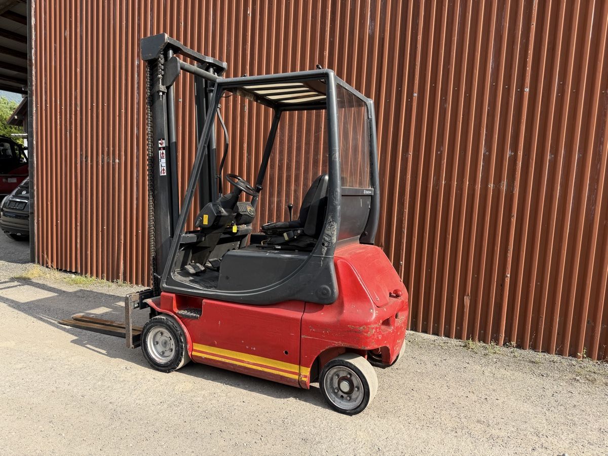 Linde Chariots à fourches & chariots élévateur: Linde E16 Gabelstapler – Défectueux à Buchs SG par cayenneturbo96 1