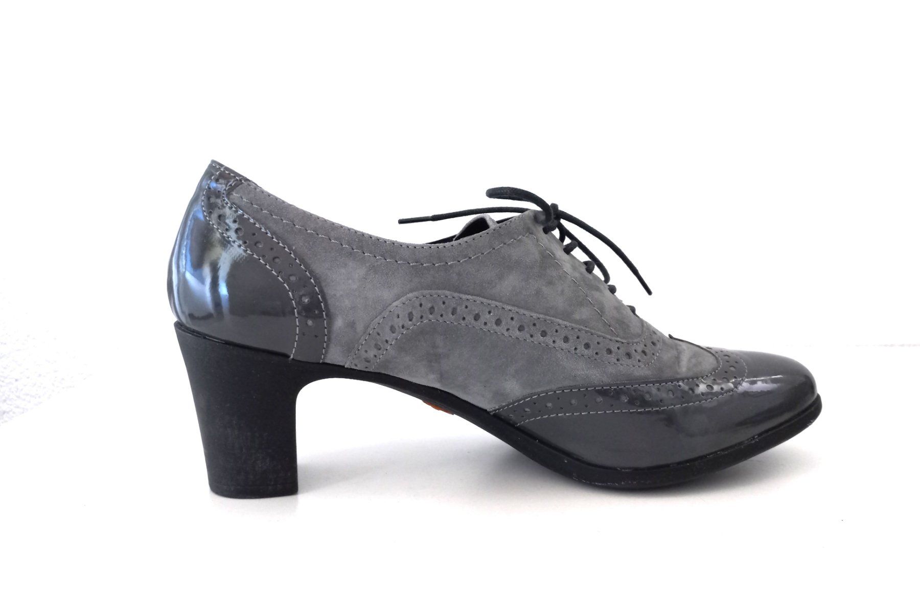 Damenschuhe: Stiefeletten Bata Gr. 40, Leder/Wildleder, neu – Gebraucht aus Bévilard von belkin 3