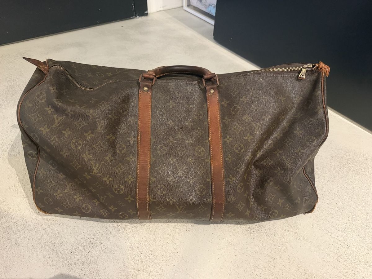 Louis Vuitton Borse: Vintage Louis Vuitton Keepall 55 – Usato da Einigen venduto da Bern73