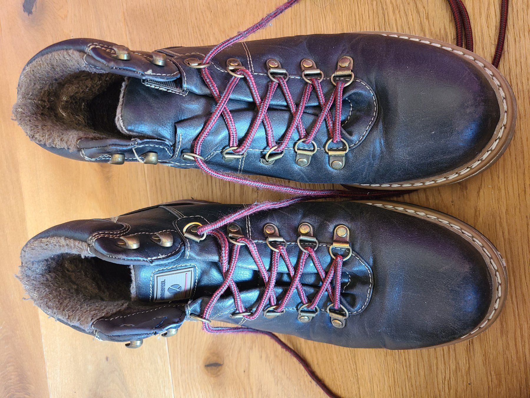 Scarpe da uomo: Herren Winterschuhe Gr.42 – Usato da Altdorf UR venduto da midori05 1