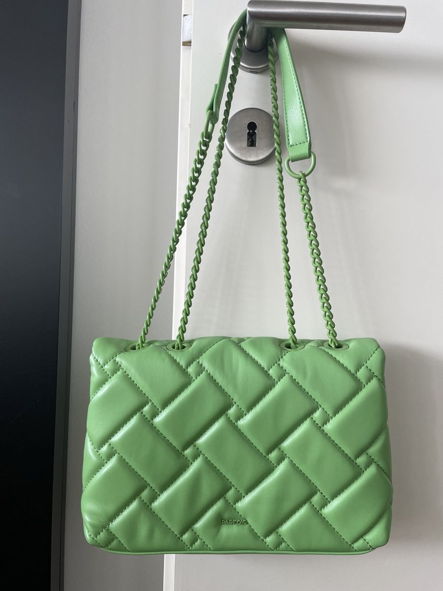 Borse da donna: Parfois Shoulder Bag – Nuovo (secondo la descrizione) da Neuchatel venduto da shi_9fzw