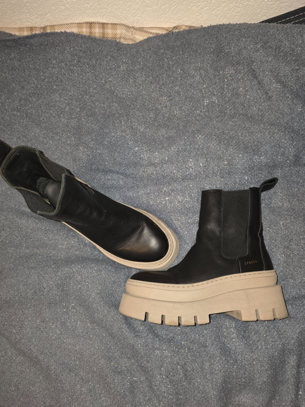 Copenhagen Scarpe da donna: COPENHAGEN STUDIOS Boots wie neu – Nuovo (secondo la descrizione) da Matten b. Interl venduto da hko_kz56