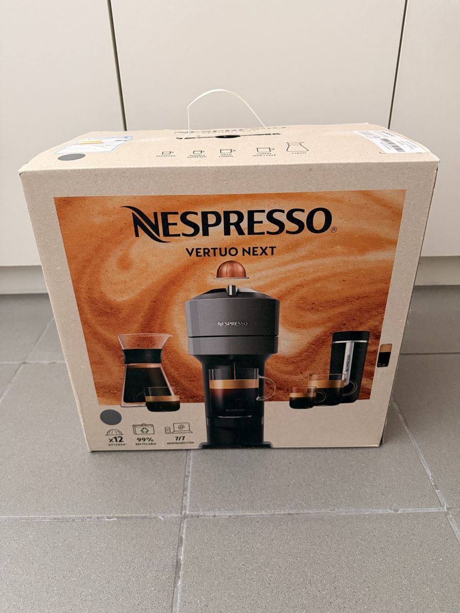 Nespresso Kaffeemaschinen & Espressomaschinen: Kaffeemaschine Nespresso Vertuo Next – Neu und originalverpackt aus Zürich von mic_v2gm