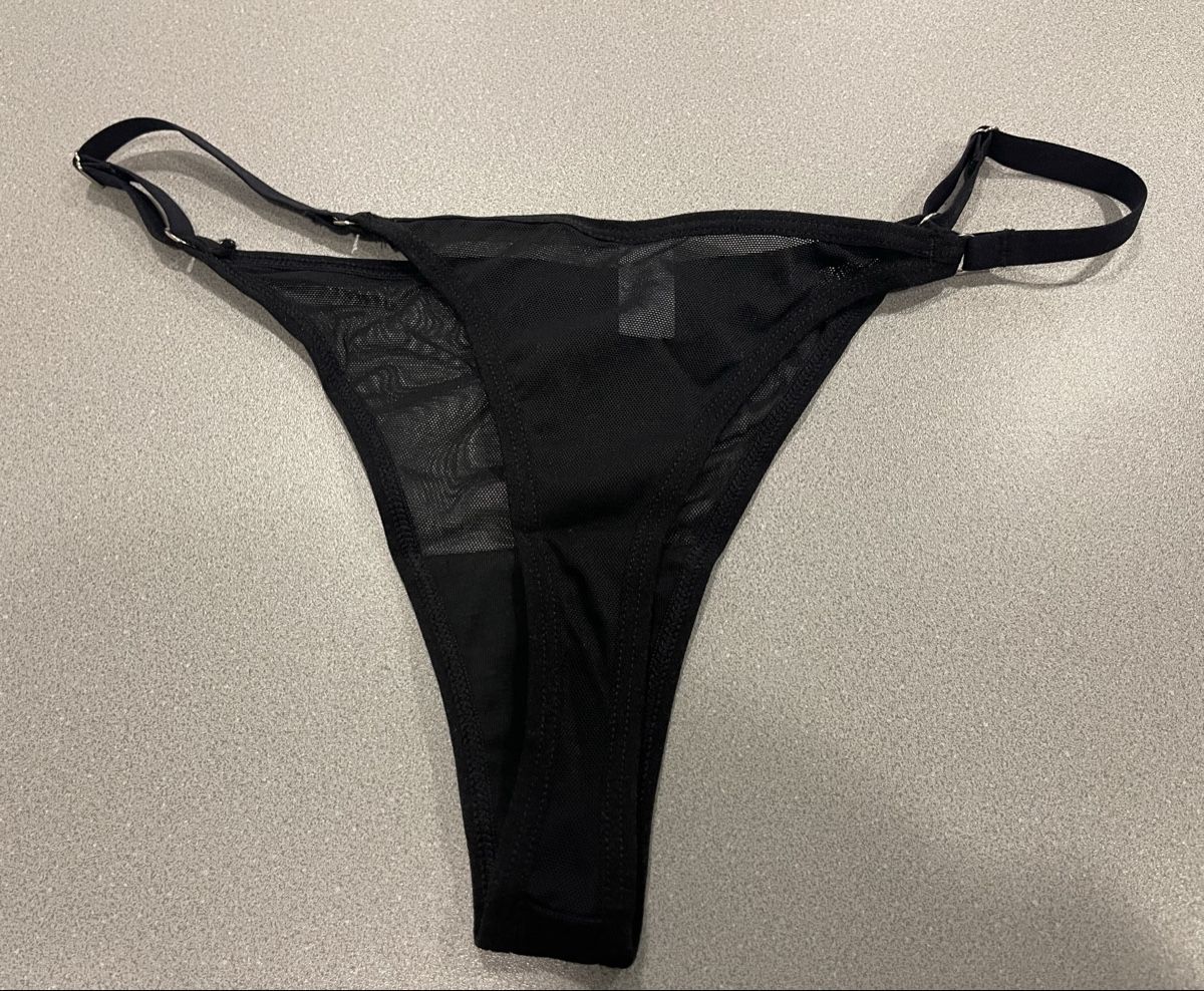 Sonstige Unterwäsche: Schwarzer String Tanga, verstellbar, Gr. L - NEU! – Neu und originalverpackt aus Wohlen AG von abaci 1