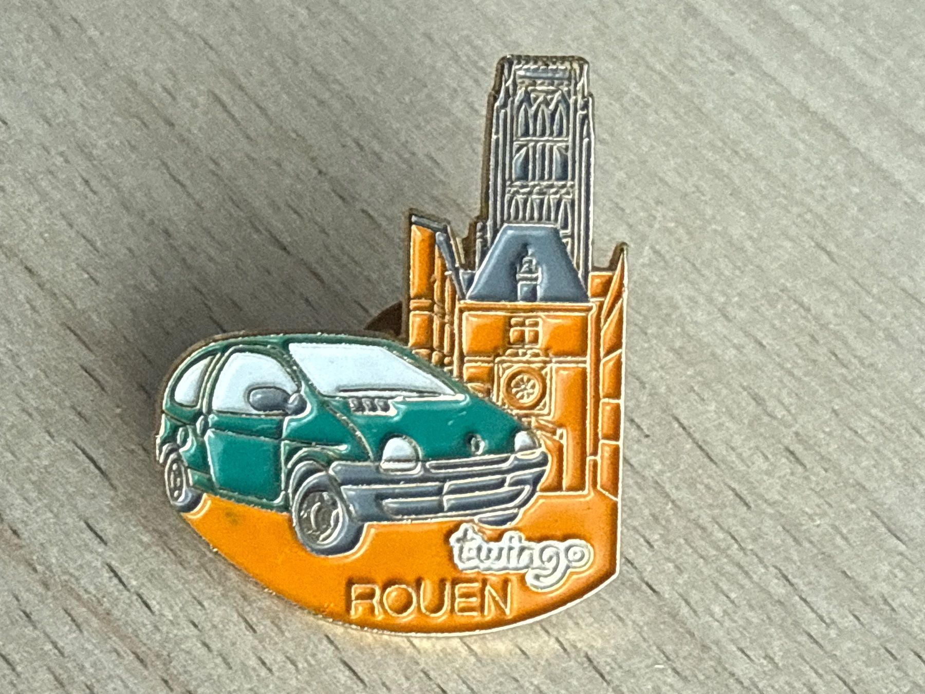 Renault Plaquettes & Badges: Pin Renault Twingo Rouen – D'occasion à Glattbrugg par Schweigmatt