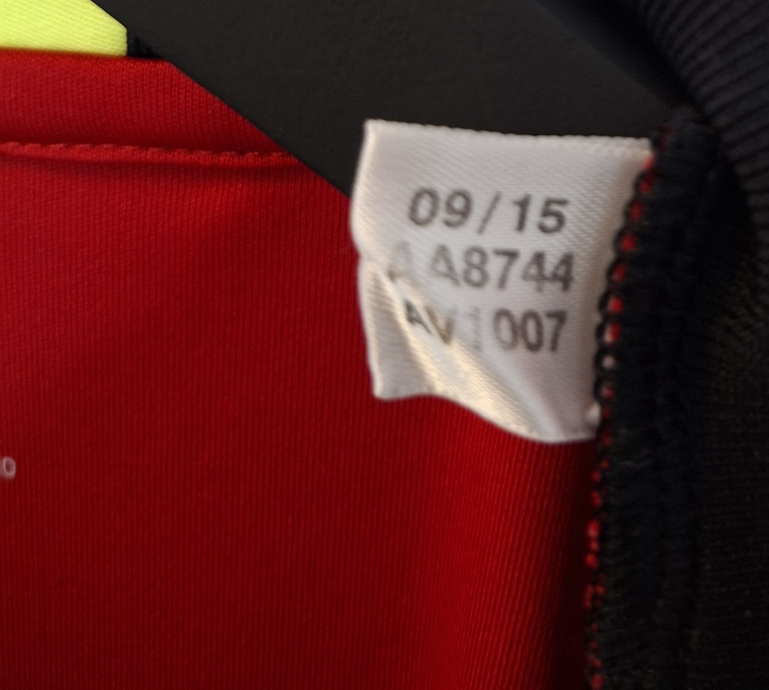 Adidas Canottiere & Pantaloni: Original Belgium 2016-17 Home Trikot – Nuovo (secondo la descrizione) da St-Léonard venduto da SwissDealsJersey 4