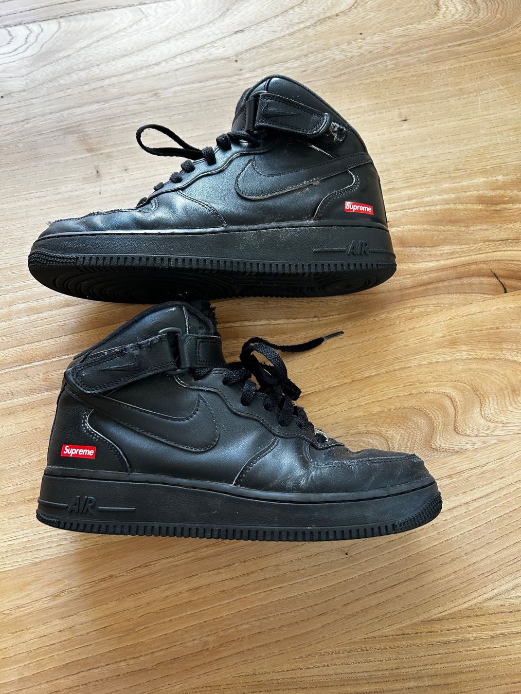 Supreme Herrenschuhe: Nike Air Force 1 Supreme Schwarz Grösse 40 – Gebraucht aus Chur von lea_qg88