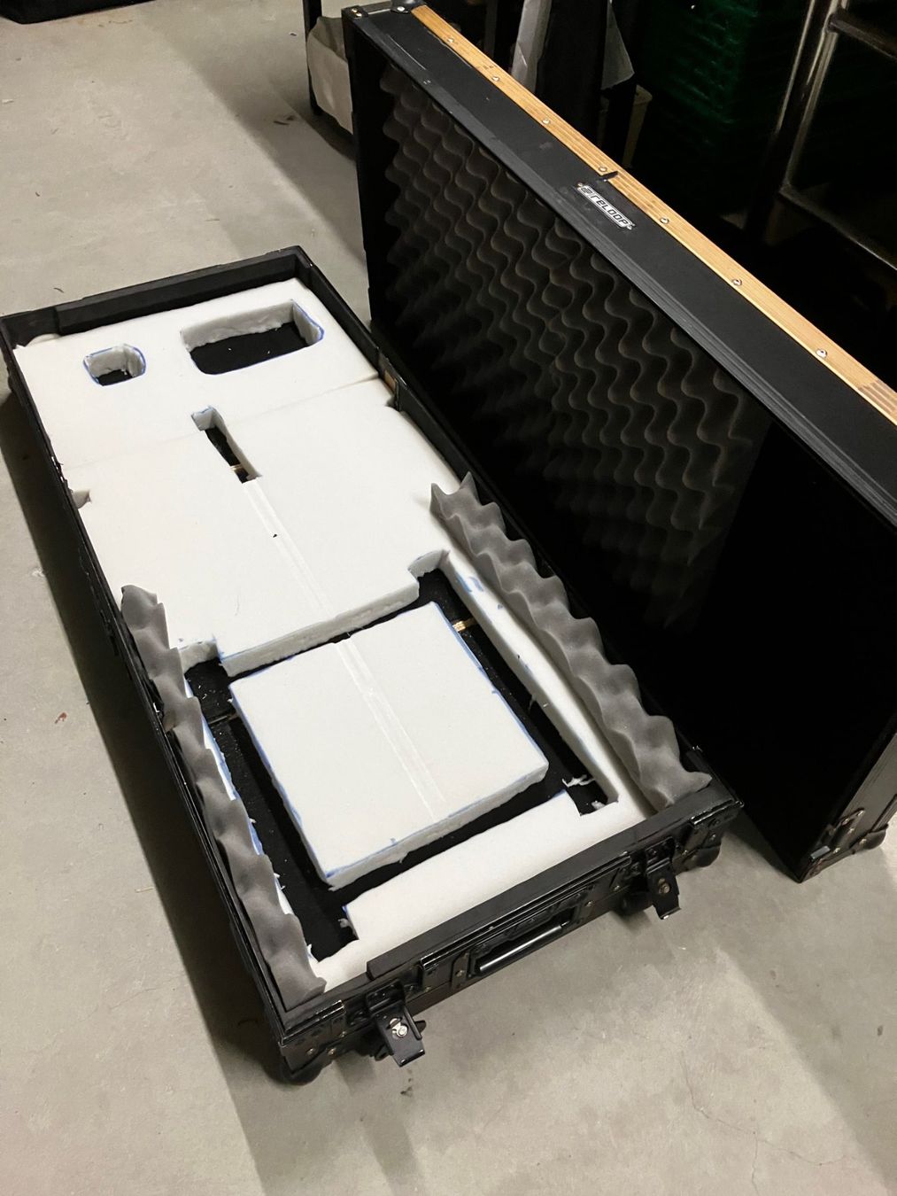 Valigie: Flight-Case / Deckel abnehmbar – Usato da Belp venduto da gastroblau 3