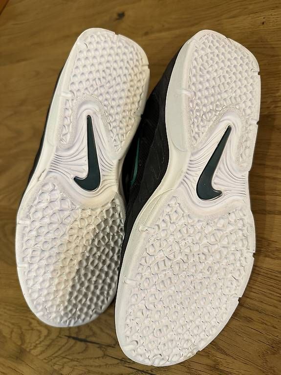 Chaussures hommes: Basket Nike - 40.5 – D'occasion à Pully par ant_klw6 1