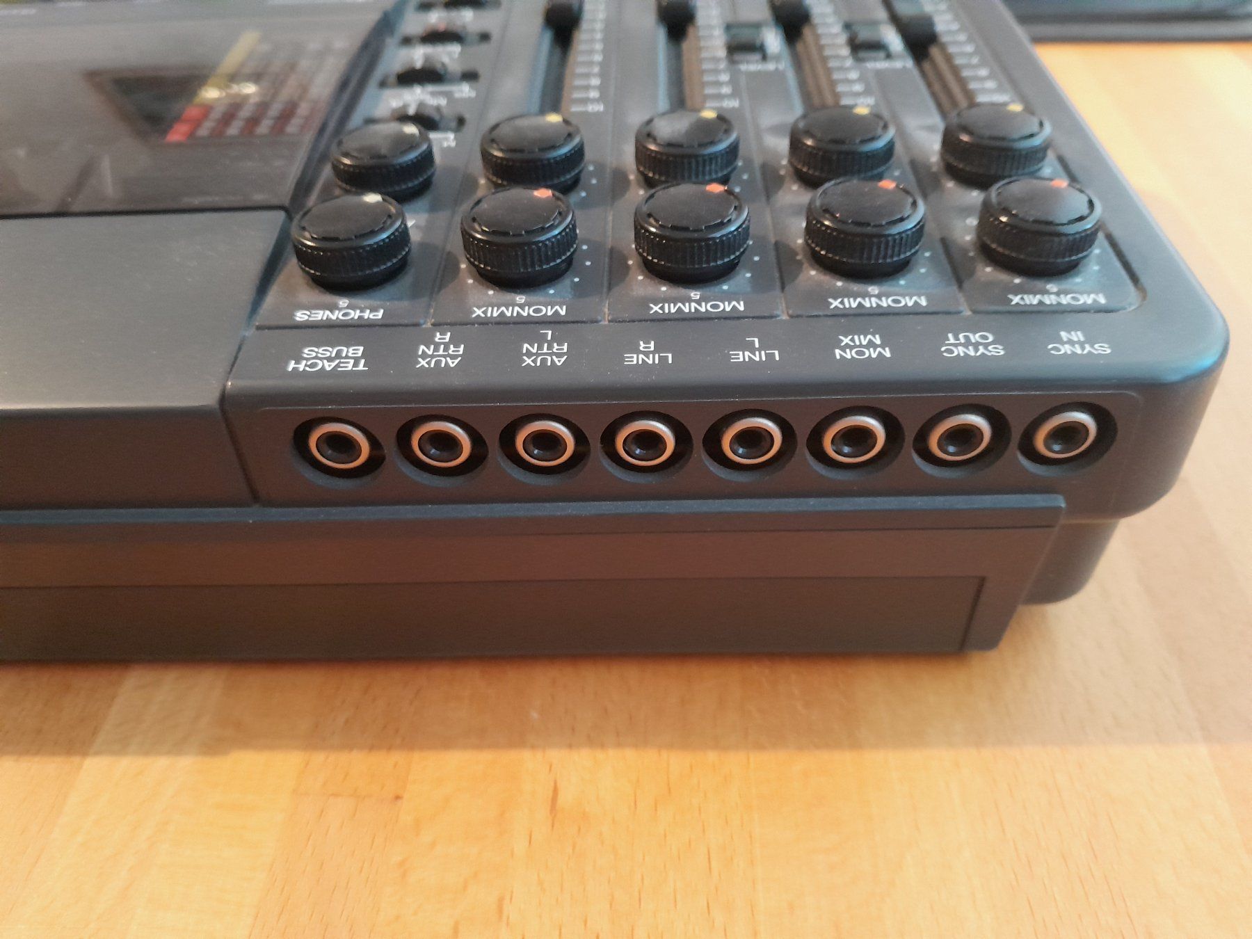 Fostex Registratori: FOSTEX X-18 Multitracker (Vintage) – Usato da Wil SG venduto da SG65 2