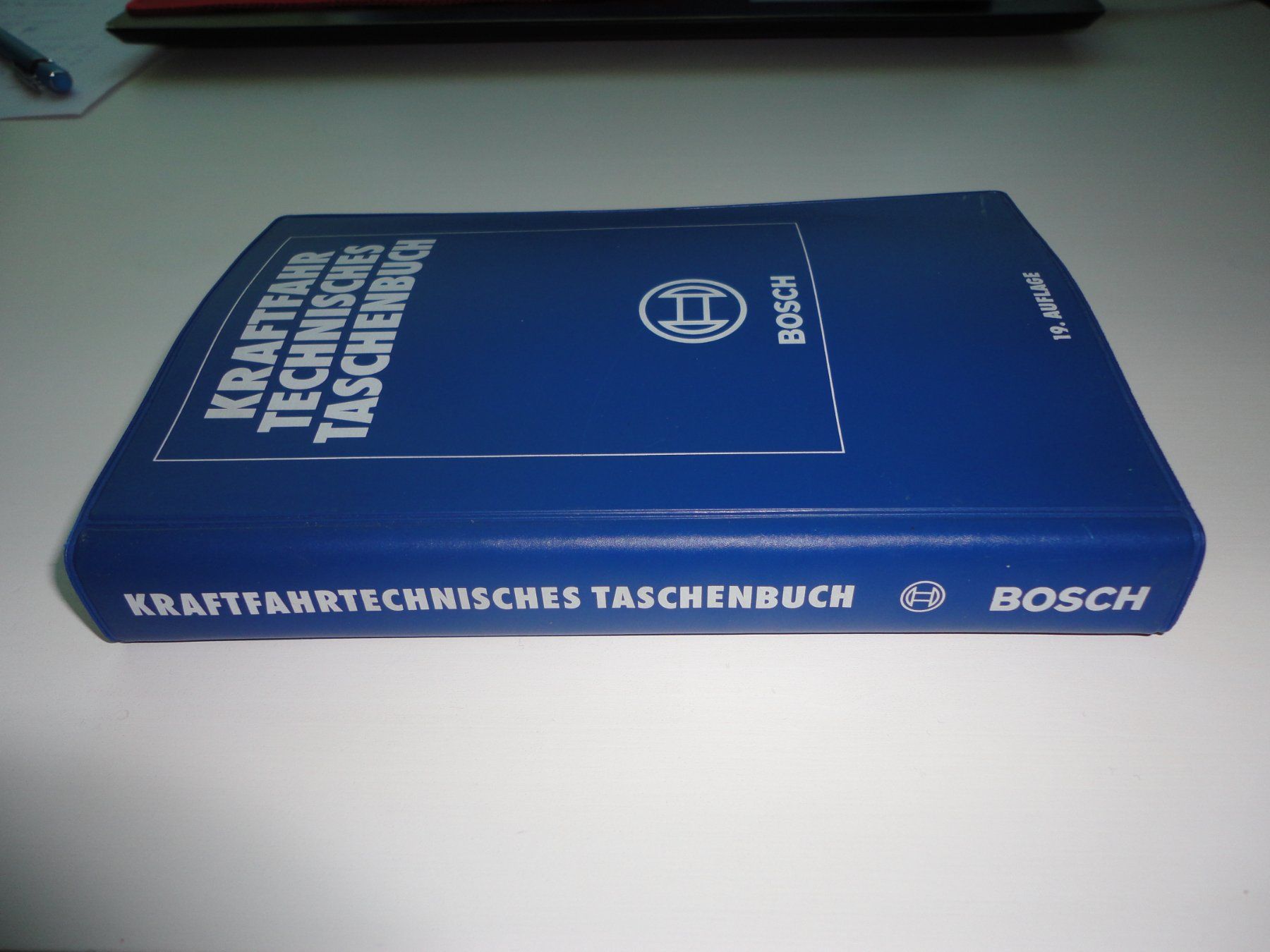 Libri: Kraftfahrtechnisches Taschenbuch – Usato da Alpnach Dorf venduto da Hbalzli 1