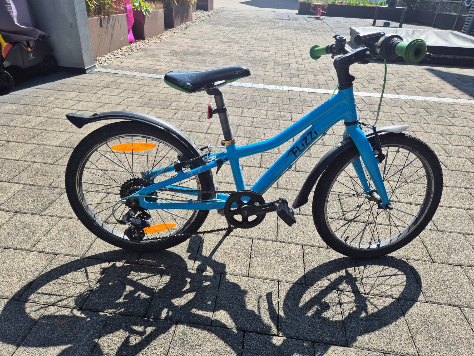 Flizzi Velos: Flizzi Kindervelo 20 Zoll – Gebraucht aus Seegräben von boe07