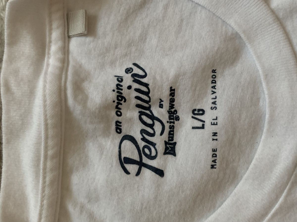 T-shirt: T-Shirt Original Penguin – Nuovo (secondo la descrizione) da Uerikon venduto da MarkBaumann 1