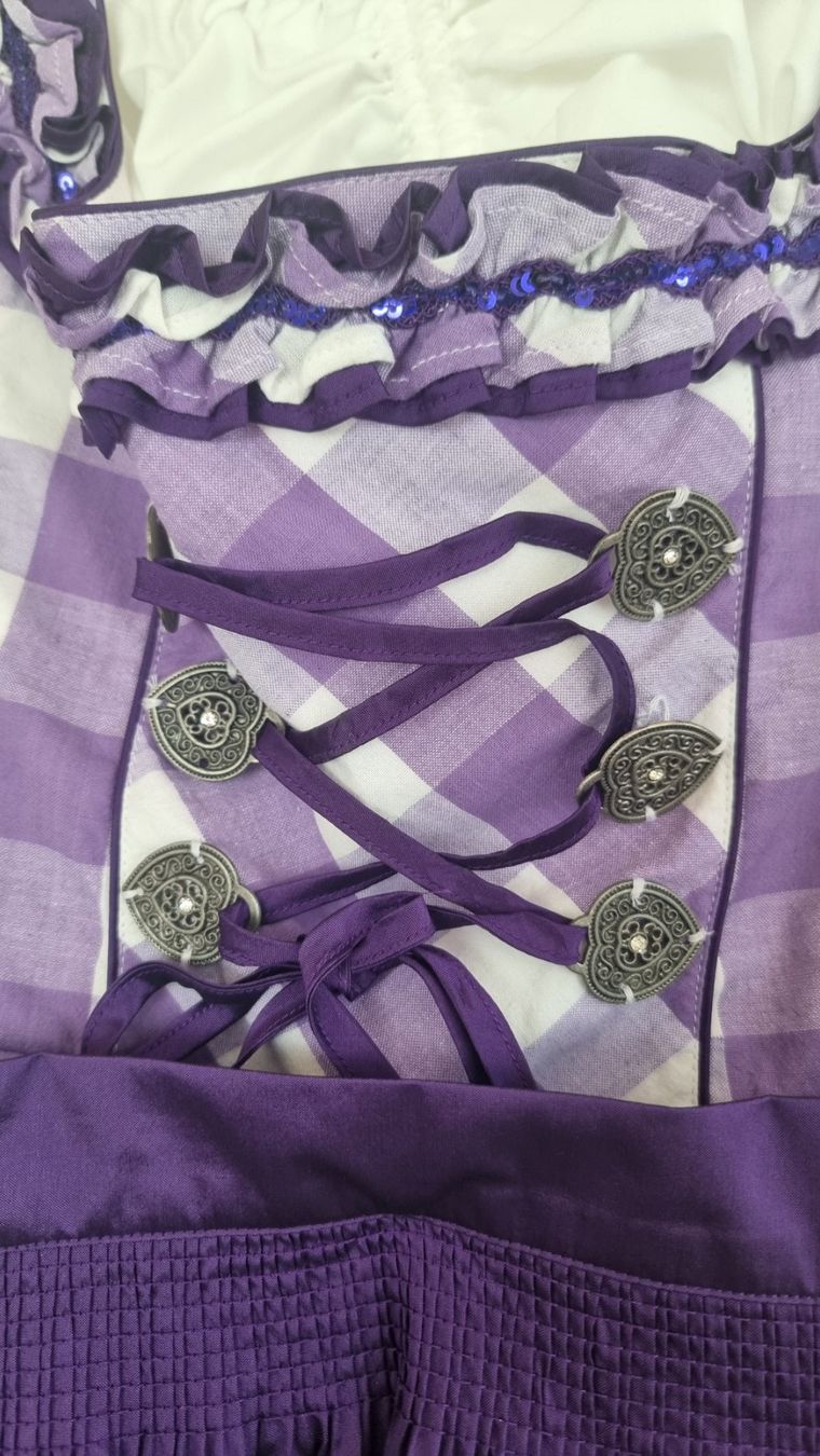 C&A Robes: Drindl halblang – D'occasion à Altwis par nis_nrh6 1