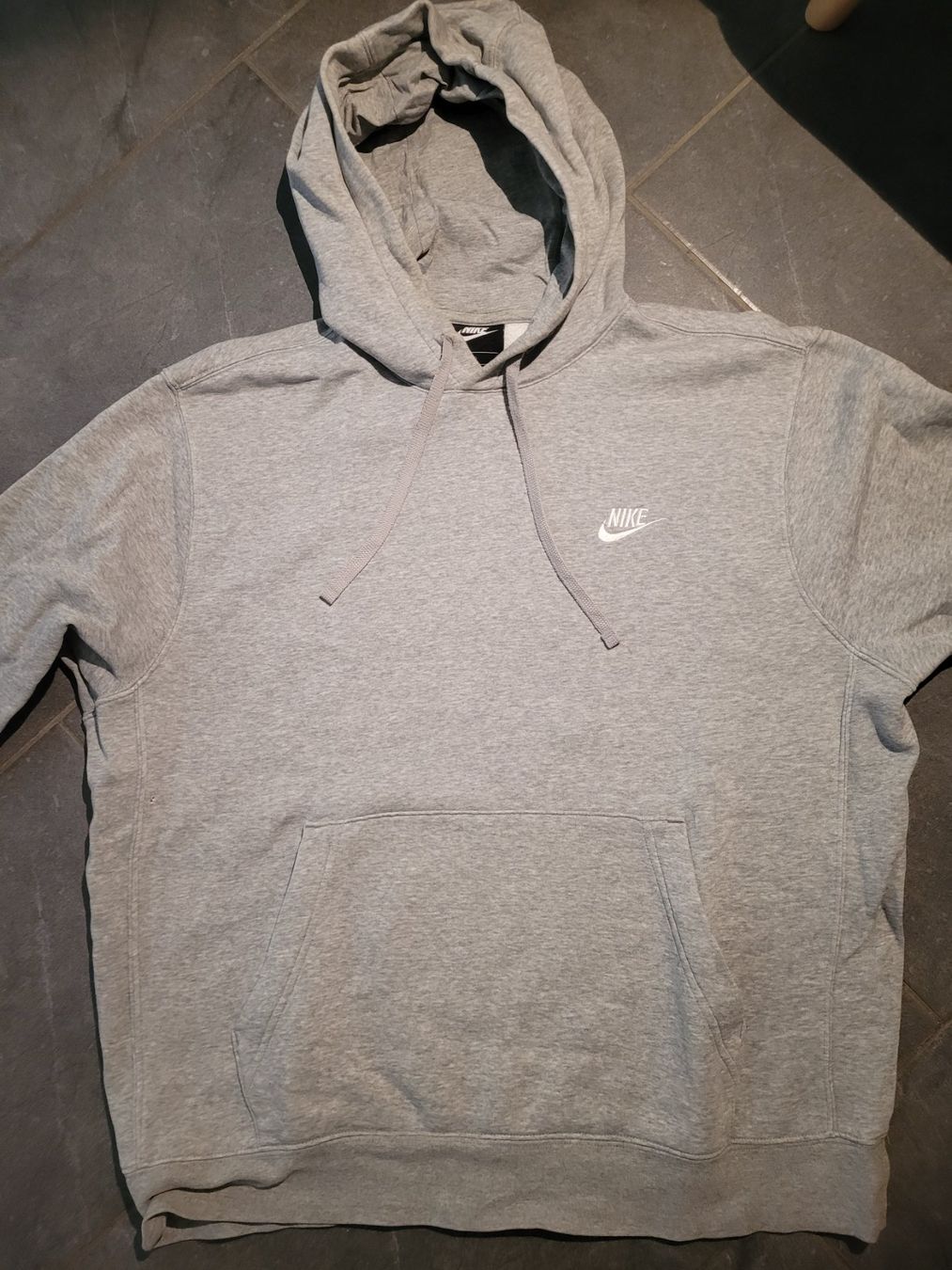 Nike Pullover & Sweatshirts: Ab 1 CHF Nike Pullover Größe L – Gebraucht aus Dübendorf von Saturnin35