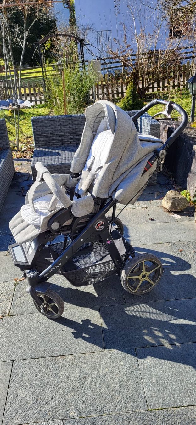Carrozzine: Hartan Racer GT Kinderwagen – Usato da Hombrechtikon venduto da olin07 1