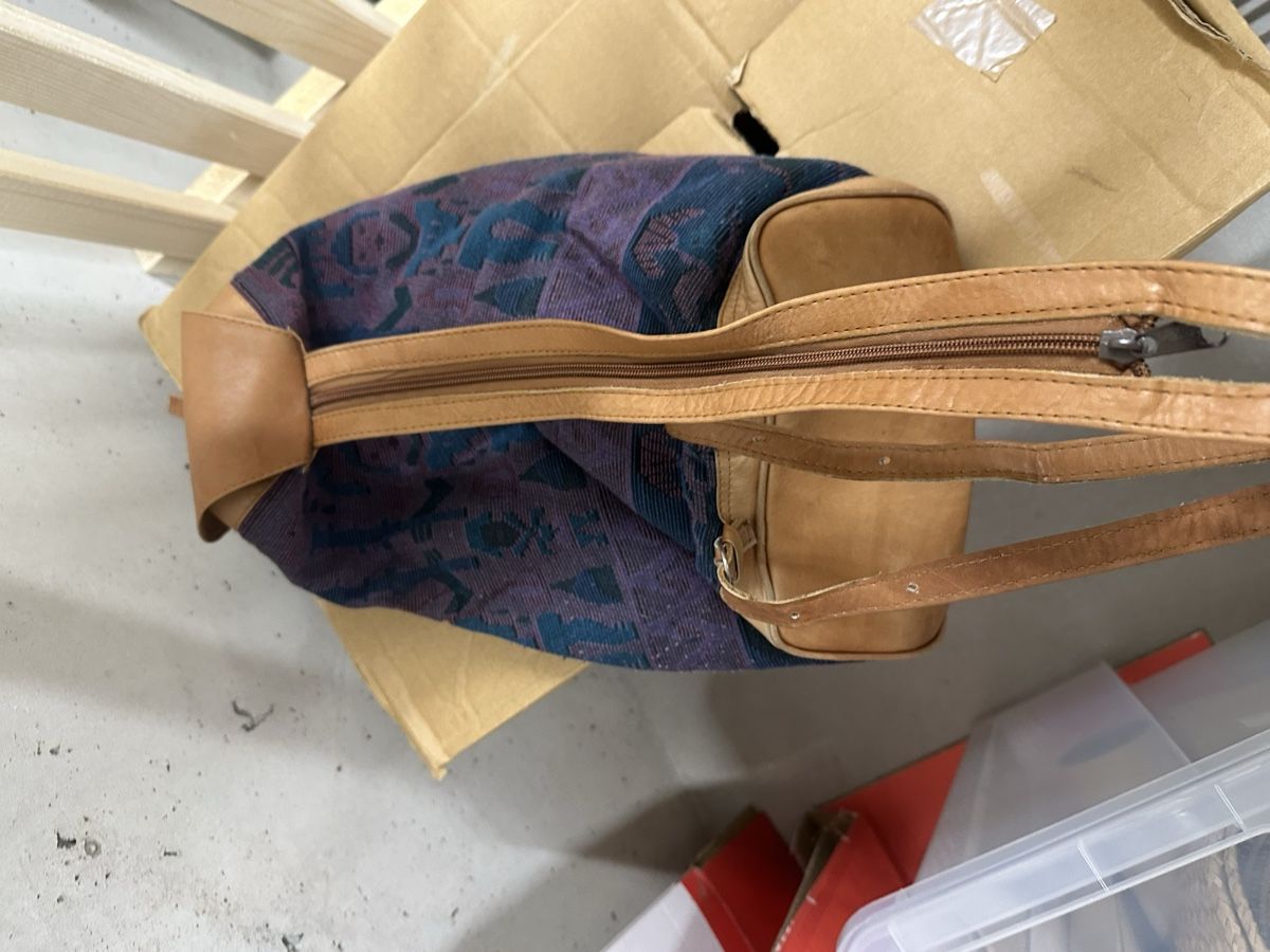 Zaini: Stoffrucksack – Usato da Zürich venduto da kri_6t8y 3