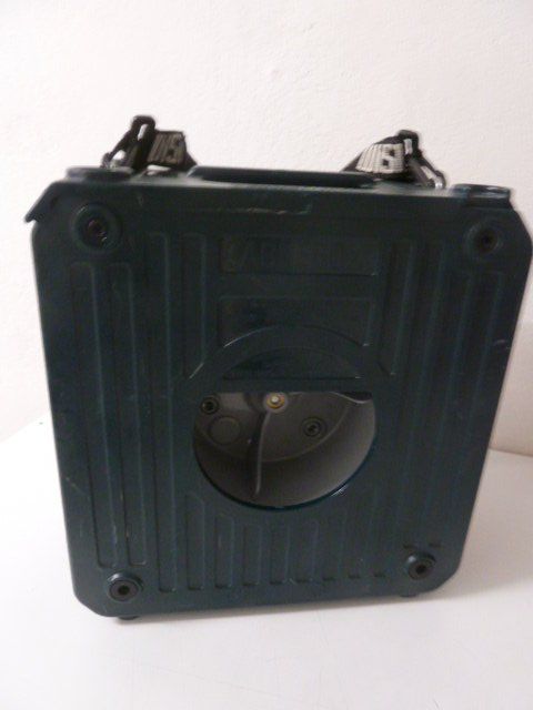 Cavi: Koaxial-Kabel mit Abroll-Box – Nuovo (secondo la descrizione) da Affoltern am Albis venduto da Sennrtv 3