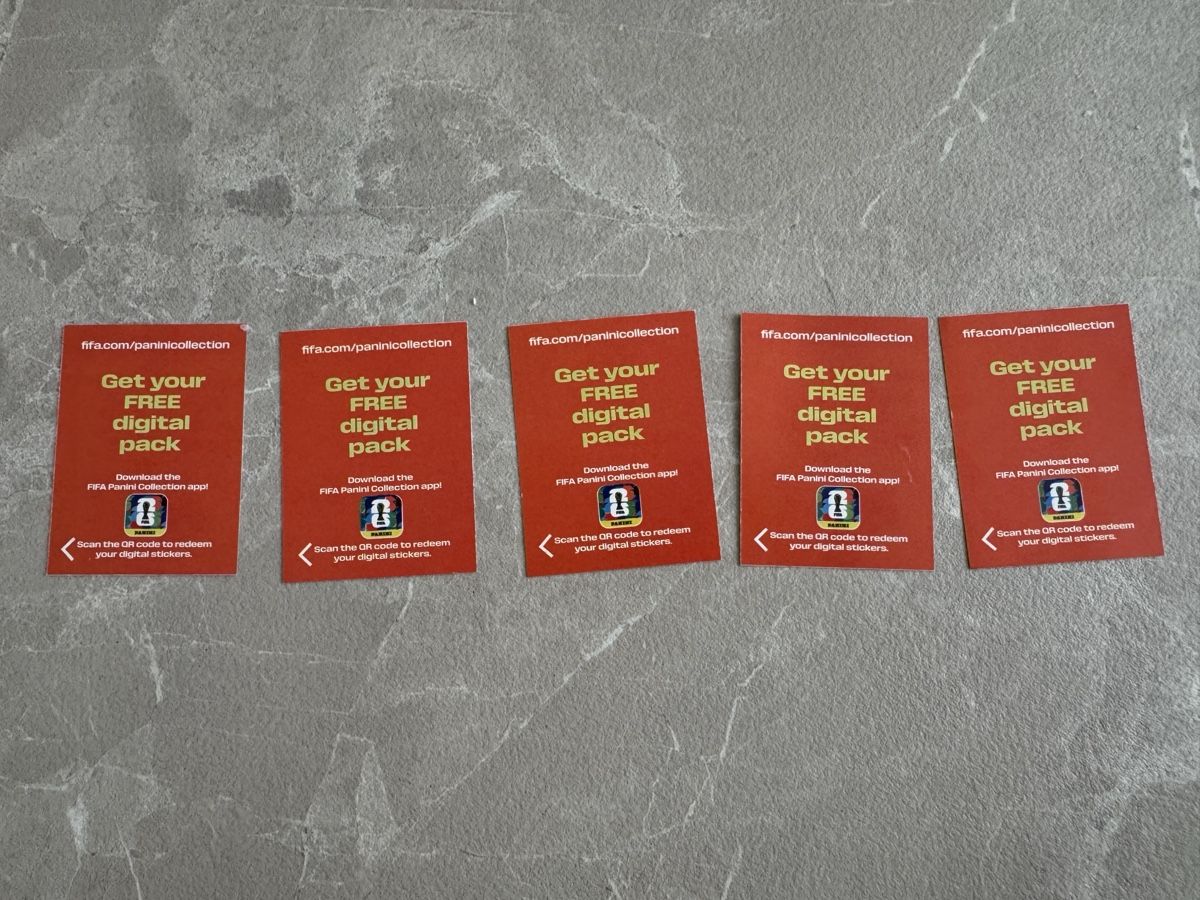 Panini Albums: Digitale Fifa Panini-Sammelsticker – Neuf avec emballage d'origine à Sins par sum_lv6d