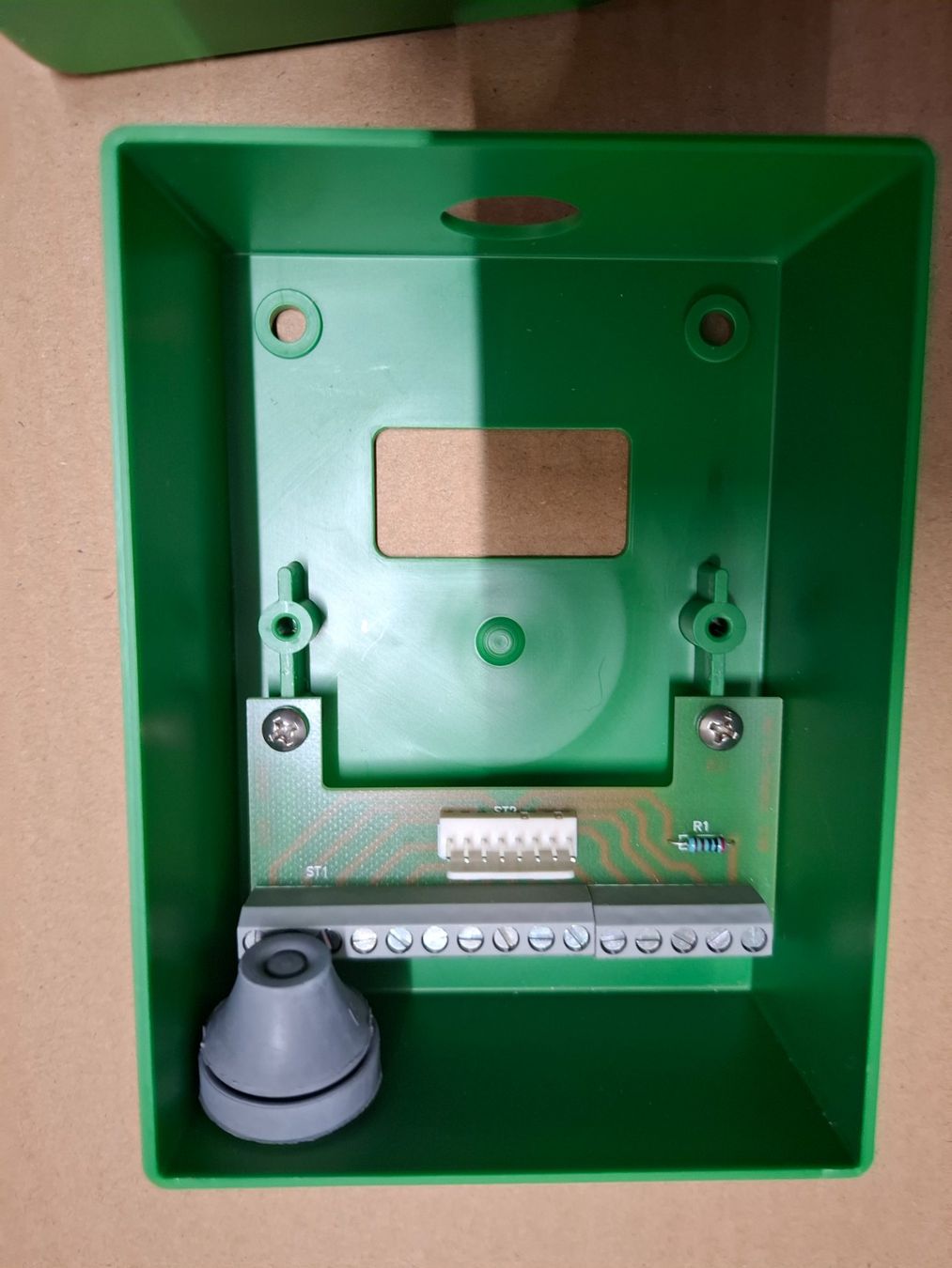 Schalter: ASSA ABLOY / effeff Nottaster Modell 1337 NEU – Gebraucht aus Steg im Tösstal von LARO14 2
