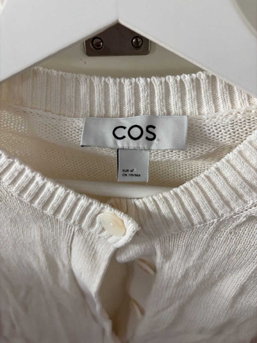 Cos Pulls & Sweat-shirts: Linen COS cardigan  – D'occasion à St. Gallen par nur_zkc8 2