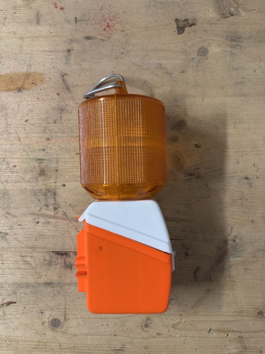 Lampade: Lampe Baustellenleuchte Baustellenlampe – Difettoso da Zürich venduto da MarioSco