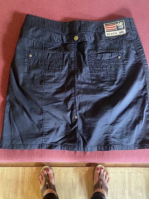 Bogner Gonne: Bogner, Fire + Ice, Rock, Gr. M/38, d'blau – Usato da Zermatt venduto da Susi6 3