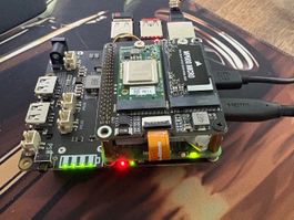 Raspberry Pi 5 8 GB, USV 4 Bat. NVME HUT, Hailo-8, 1TB NVME