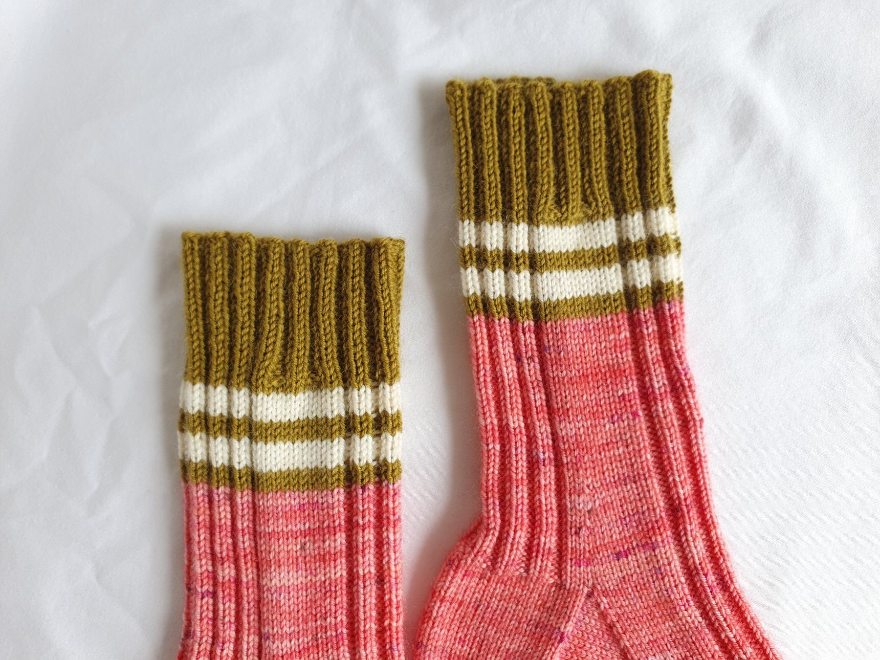 Socken: Handgestrickte Socken, Gr. 36/37, Wollsocken, Geschenk – Neu und originalverpackt aus Neunkirch von Sandramay 1