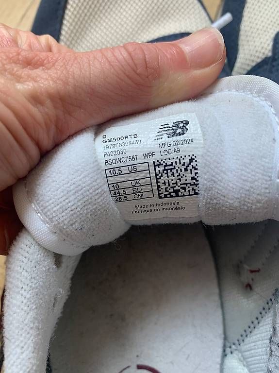 Chaussures hommes: New Balance 44.5 – D'occasion à Solothurn par mar_spc6 1