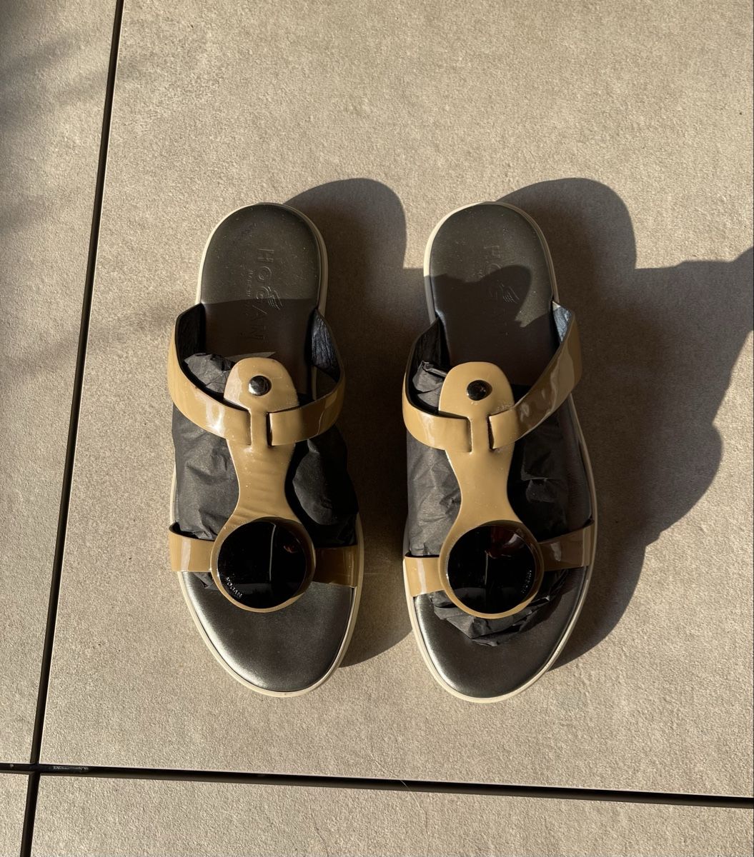 Scarpe da donna: Hogan Sandale Gr.38 – Usato da Richterswil venduto da Luisavia222 1