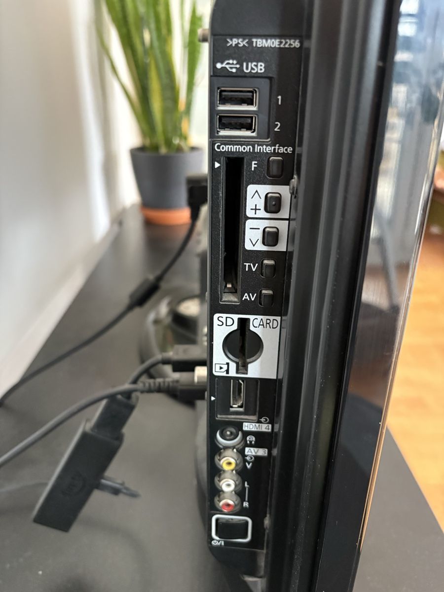Panasonic Televisori: Panasonic Fernseher – Usato da Berikon venduto da Herrmueller12 1