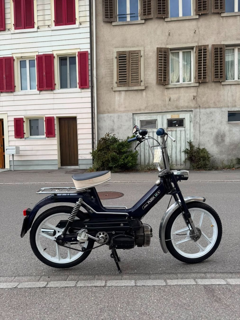 Puch Ciclomotori: Puch Maxi S mit Ausweis – Usato da Schmerikon venduto da Mofaparts 1
